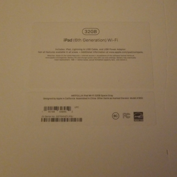 BRAND NEW Apple iPad (Latest Model) - Picture 6 of 7
